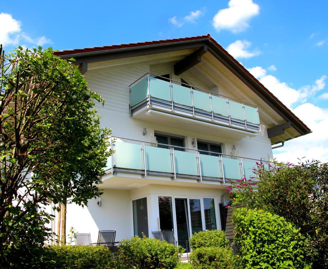 Chiemsee-Edelweiss Ferienwohnung 프리엔암치엠시 외부 사진